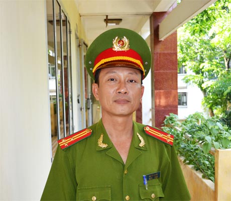 Thượng tá Nguyễn Chí Kiến.