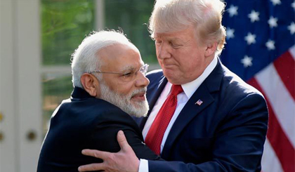 Thủ tướng Ấn Độ thăm Mỹ, ông Trump công bố 'quà tặng' bất ngờ