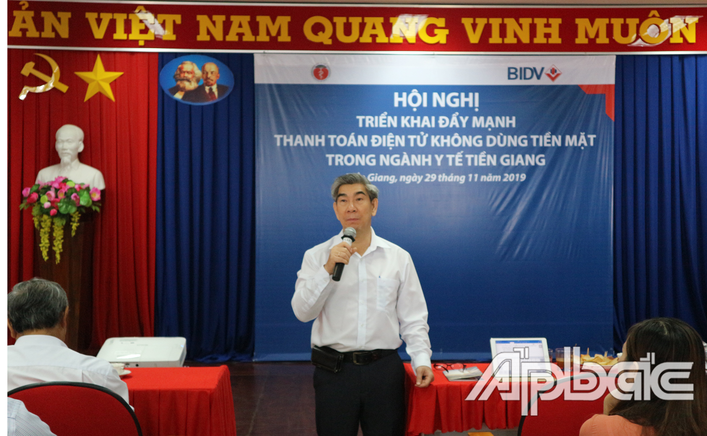 Ông Trần Thanh Thảo Giám đốc Sở Y tế Tiền Giang phát biểu tại hội nghị