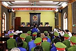 Vụ gian lận điểm thi ở Sơn La: Đề nghị mức án nghiêm khắc với 12 bị cáo