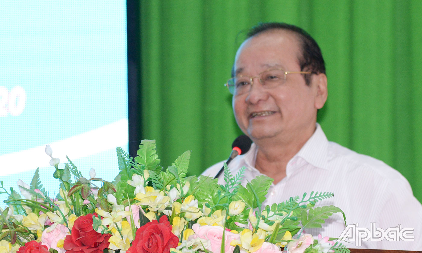 Chủ tịch Hiệp hội Doanh nghiệp tỉnh Tiền Giang Trần Thanh Đức phát biểu tại hội nghị.