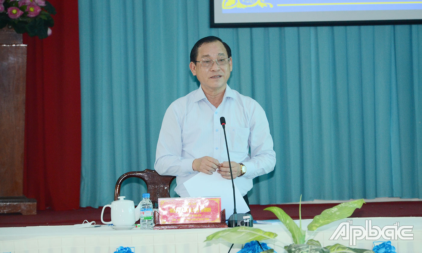 Đồng chí Nguyễn Văn Vĩnh phát biểu tại buổi làm việc.