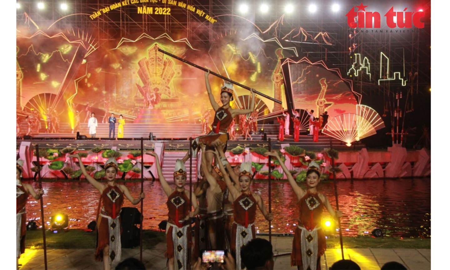 Tuần Đại đoàn kết các dân tộc - Di sản văn hóa Việt Nam, sẽ diễn ra từ ngày 18 - 23/11 tại Làng Văn hóa - Du lịch các dân tộc Việt Nam.