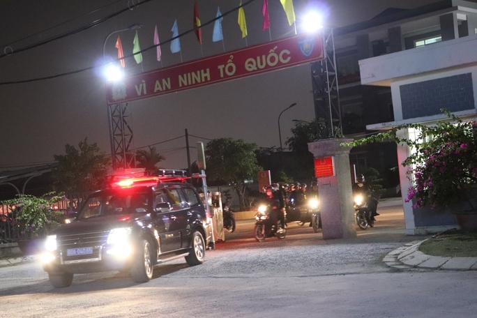 Trung đoàn Cảnh sát Cơ động Đông Nam TP Hồ Chí Minh ra quân trấn áp tội phạm, bảo vệ an ninh, trật tự trên địa bàn (ảnh: Báo Người lao động)