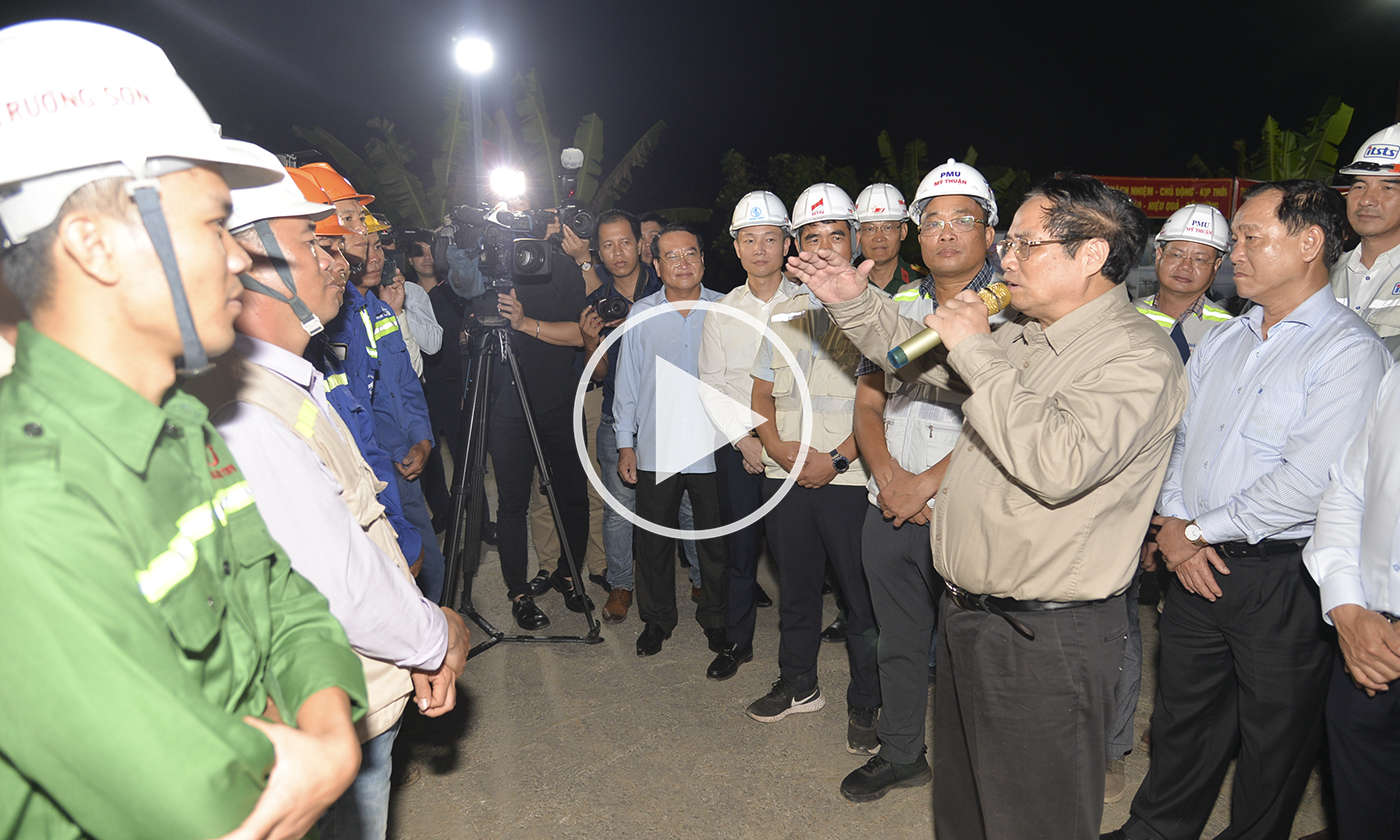 Thủ tướng Chính phủ Phạm Minh Chính khảo sát các dự án tại Tiền Giang