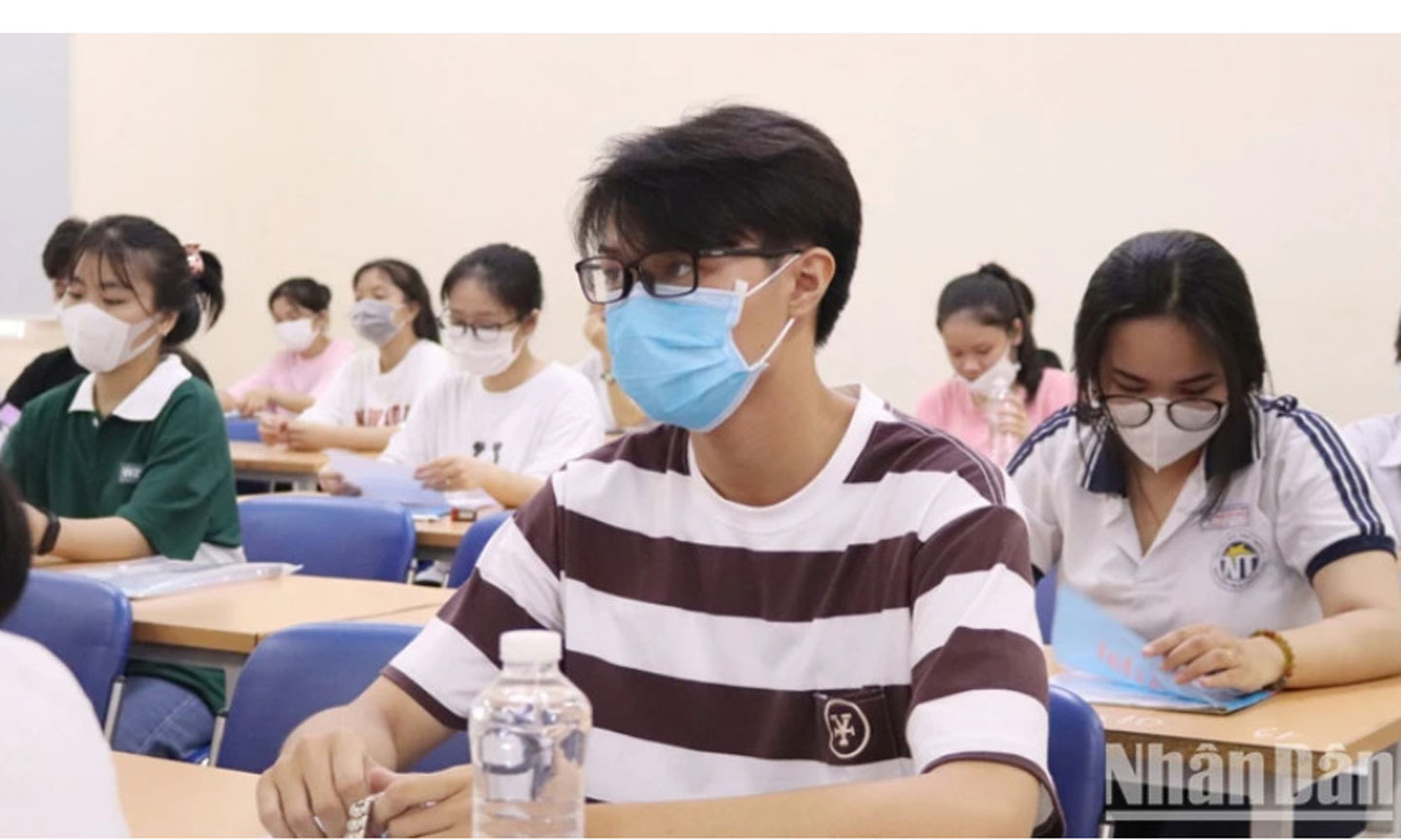 Thí sinh tham gia kỳ thi đánh giá năng lực đợt 1 của Đại học Quốc gia Thành phố Hồ Chí Minh tại Thành phố Hồ Chí Minh.