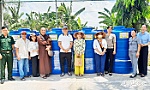 Huyện Gò Công Đông: Trao tặng bồn chứa nước sinh hoạt