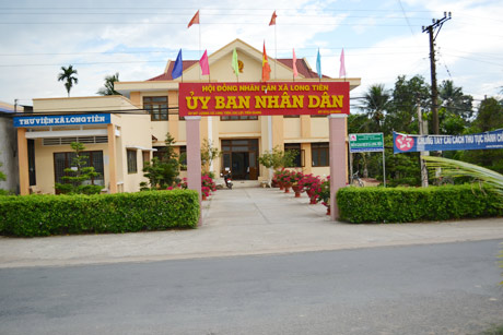 Trụ sở UBND  xã văn hóa Long Tiên