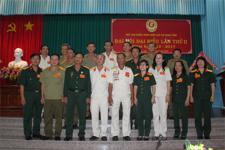 Ban Chấp hành nhiệm kỳ mới ra mắt trước Đại hội.