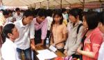 Hơn 2.000 lượt sinh viên đến với Ngày hội việc làm