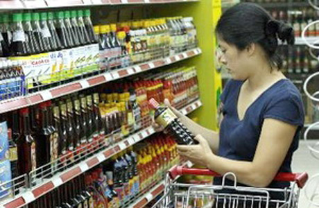 Sức tiêu dùng giảm mạnh khiến CPI tháng Sáu rơi vào giảm phát.