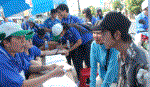 Áo xanh tình nguyện trong kỳ thi tuyển sinh ĐH-CĐ năm 2012