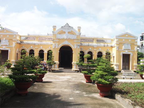 Toàn cảnh nhà Đốc phủ Hải.