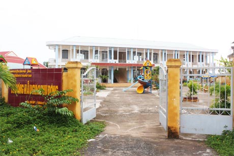 Trường mẫu giáo Phú Đông cần đầu tư xây dựng nhà bếp để phục vụ các lớp bán trú.