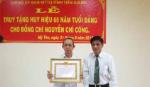 Truy và trao tặng Huy hiệu Đảng đợt 2-9