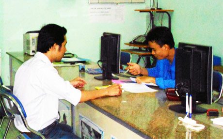 Sàn giao dịch việc làm là cầu nối thiết thực doanh nghiệp và người lao động. Ảnh: Vân Anh