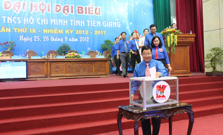 Ngày làm việc đầu tiên