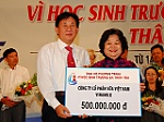 Vinamilk ủng hộ 500 triệu đồng xây trường học tại Trường Sa