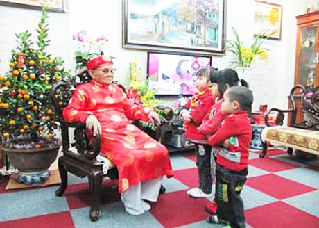Mừng thọ ông (Ảnh có tính minh họa).