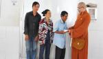 Giúp nạn nhân tai nạn giao thông phẫu thuật