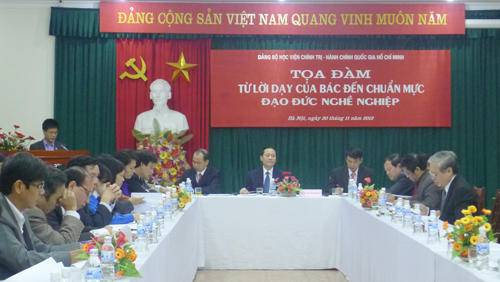  Toàn cảnh Tọa đàm (Ảnh: HM)