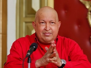 Ông Chavez đã nói chuyện được sau ca phẫu thuật. Ảnh: AP