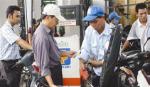 Không tăng giá xăng dầu, sử dụng quỹ bình ổn