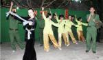 Giao lưu văn nghệ “Người con  hiếu thảo, nghĩa tình đồng đội”