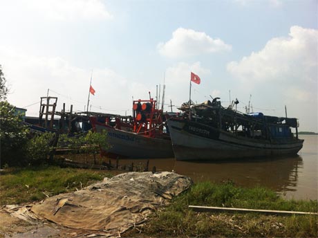 Tàu khai thác hải sản của ngư dân xã Tân Phước, huyện Gò Công Đông.