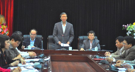  Đồng chí Đinh Thế Huynh phát biểu kết luận buổi họp. Ảnh: HH