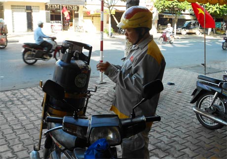 Đây là lần thứ 6 liên tiếp gas công bố giảm giá. Ảnh: Vân Anh