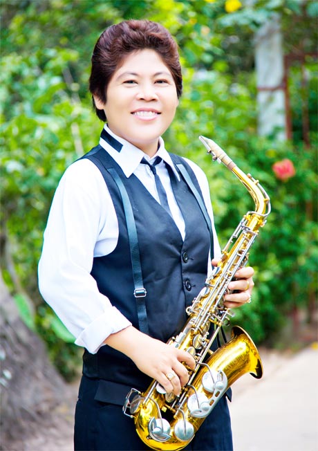 Yến Hồng.