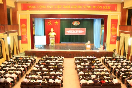               Các đồng chí lãnh đạo các tỉnh, thành ủy, đảng ủy Trung ương, báo cáo viên cấp Trung ương, cấp tỉnh dự Hội nghị.  