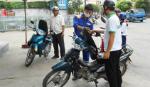 Giá xăng tăng 620 đồng/lít