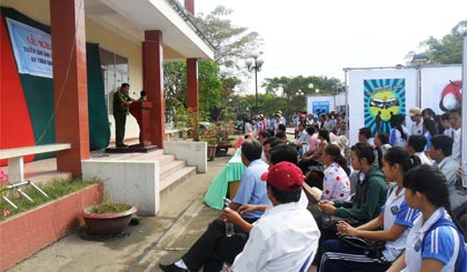 Quang cảnh  lễ  khai mạc triển lãm.