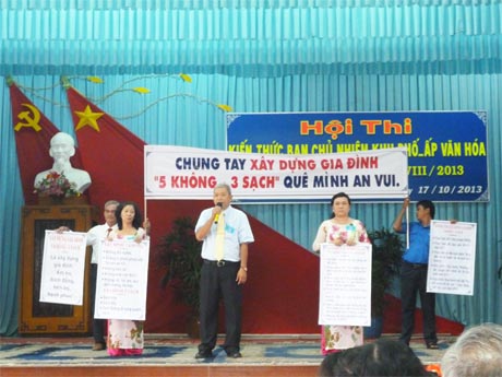 Hội thi  là một trong nhiều hình thức  tuyên truyền phòng, chống BLGĐ.