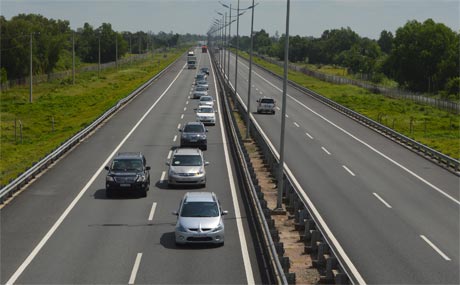 Đường cao tốc TP. Hồ Chí Minh - Trung Lương. Ảnh: Vân Anh