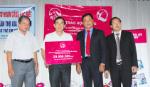 Trao 40 suất học bổng cho học sinh nghèo học giỏi