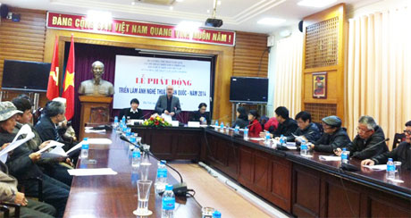 Lễ phát động triển lãm ảnh nghệ thuật toàn quốc năm 2014.