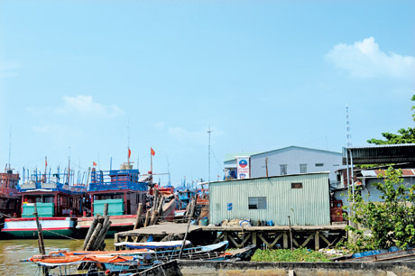 Bến Tắm Ngựa  ngày xưa,  nay là cuối đường  Nguyễn Huỳnh Đức,  P.2, TP. Mỹ Tho.