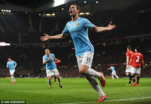 Dzeko lập cú đúp ấn tượng. (ảnh: AP)