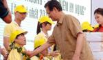 Thủ tướng tham dự chương trình đi bộ vì người khuyết tật