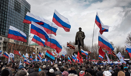Làn sóng thân Nga ở Donetsk, Ukraine (ảnh: kievukraine.info)