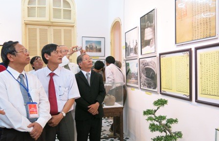 Phòng trưng bày chuyên đề “Phú Xuân - Huế từ đô thị cổ đến hiện đại”