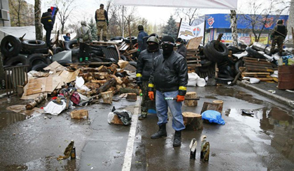 Các tay súng ủng hộ ly khai ở miền Đông Ukraine (Nguồn: AFP)