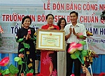 Trường Mầm non Bông Sen: Đón nhận danh hiệu trường đạt chuẩn Quốc gia