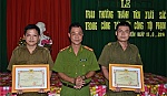 Khen thưởng cá nhân và tập thể Công an xã Dưỡng Điềm