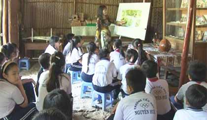 Một tiết học tại “ Góc nông thôn”.