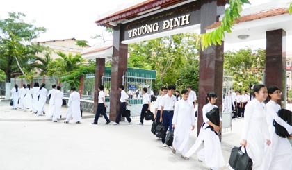 Trường THPT Trương Định.  Ảnh: Thái Thiện