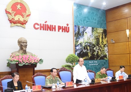 Phó Thủ tướng Nguyễn Xuân Phúc nhấn mạnh, công tác đấu tranh phòng, chống tội phạm đã có những chuyển biến rõ rệt, nhất là sự vào cuộc của các lực lượng chức năng, góp phần vào phát triển KT-XH của đất nước. Ảnh: VGP/Lê Sơn